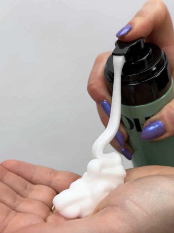 Chutzpah  Volumising  Foam 200ml - Image 4