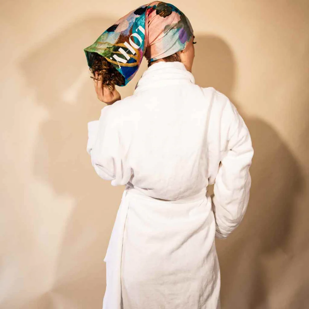 Curly Hair Sleep Cozy - Image 3